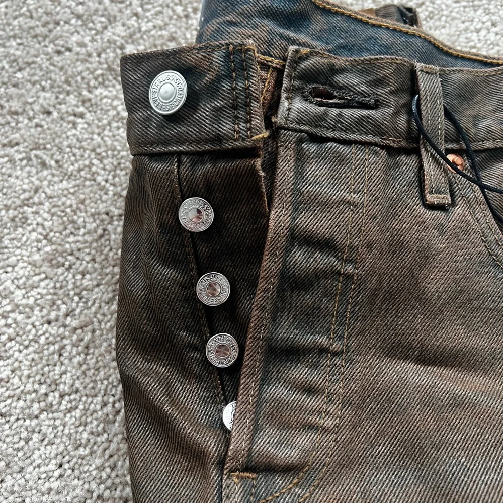 Levi's Coated Jeans - Picture 6 of 8